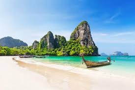 ✈️ Partir en vacances hors saison : le secret pour voyager malin